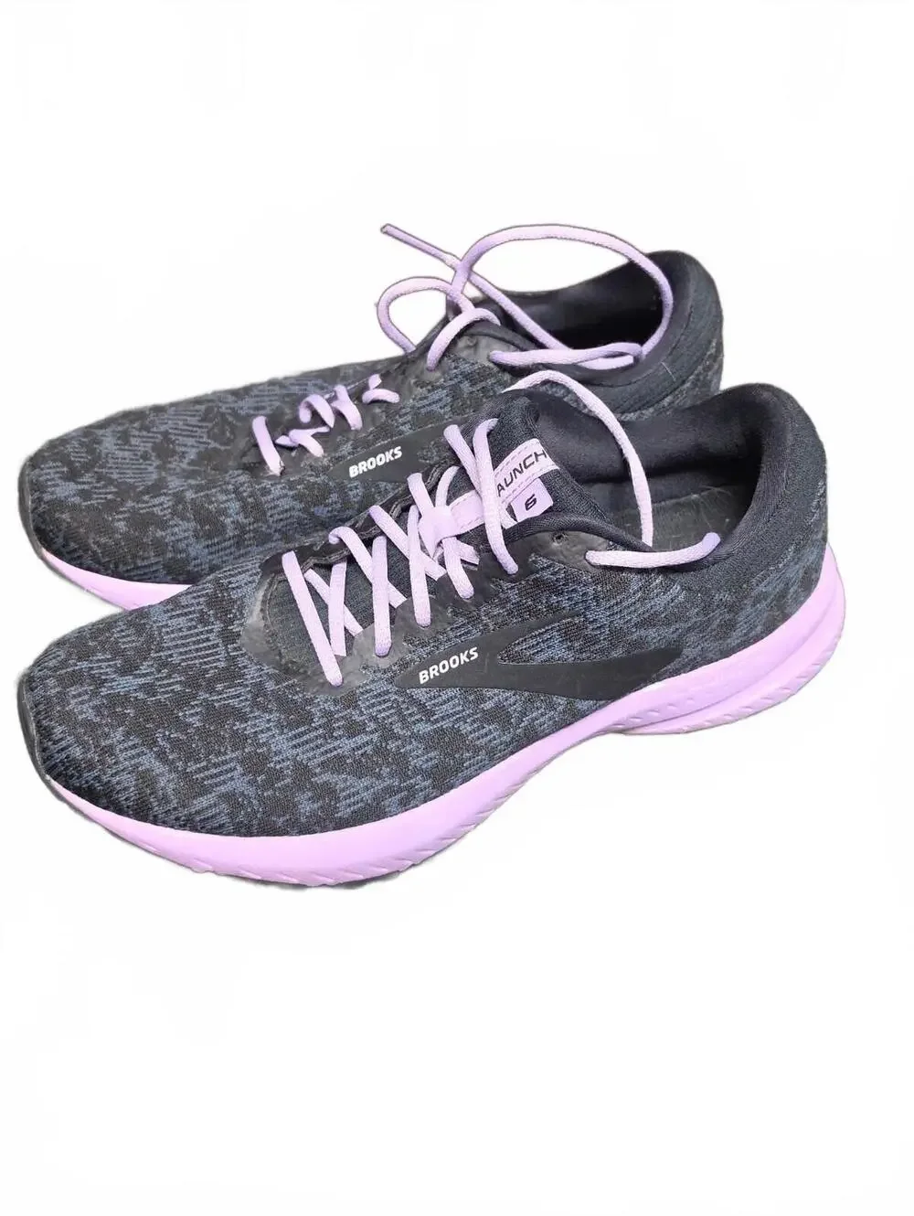 Brooks Launch 6 Women's Black Knit Pattern w/Purple Accent Running Shoes Sz 9.5